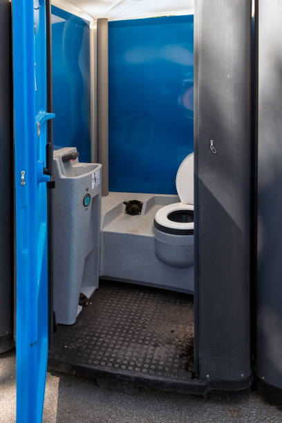 Best Porta potty delivery and setup  in Solvang, CA